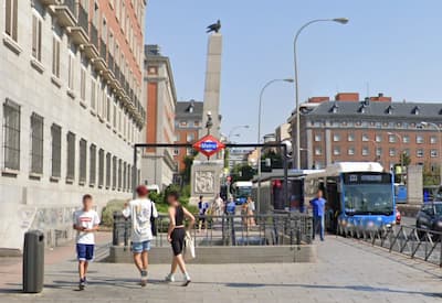 Metro Moncloa